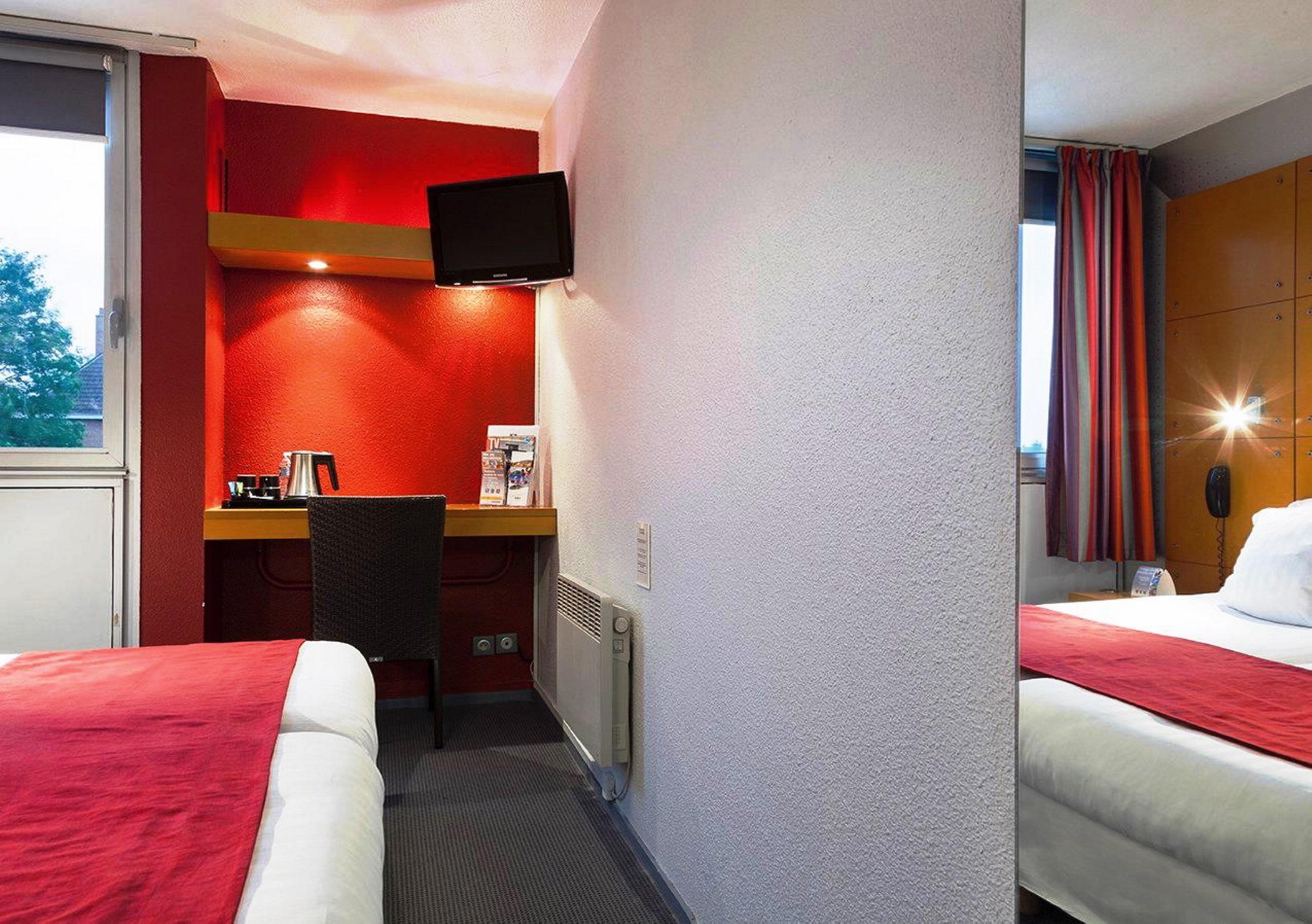 Comfort Hotel Lille L'Union Tourcoing Kültér fotó